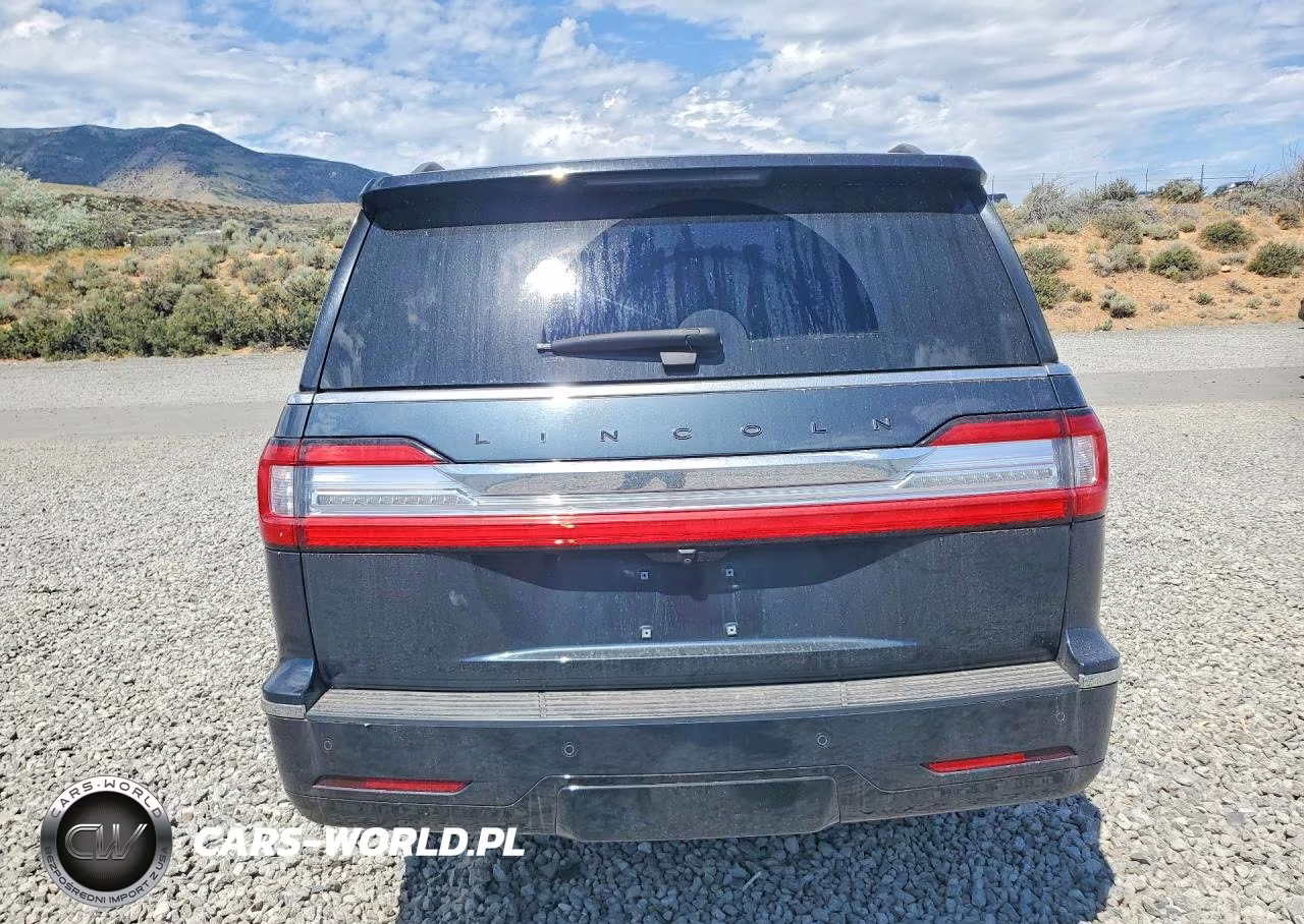 2021 Lincoln Navigator L Black Label VIN:5LMJJ3TT1MEL09745 - 6