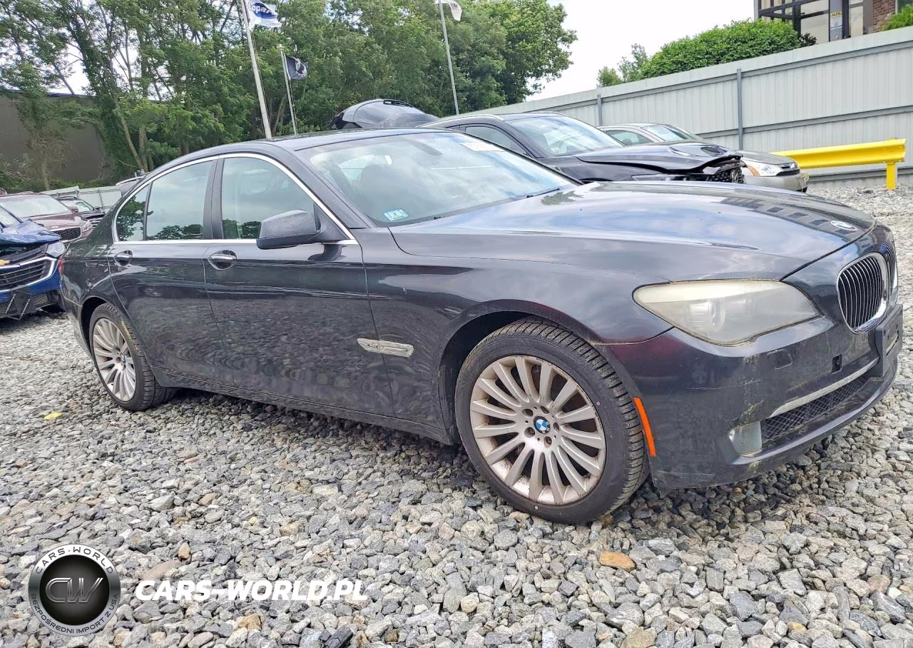 2012 BMW 750 Xi VIN:WBAKC6C56CC396185 - 4