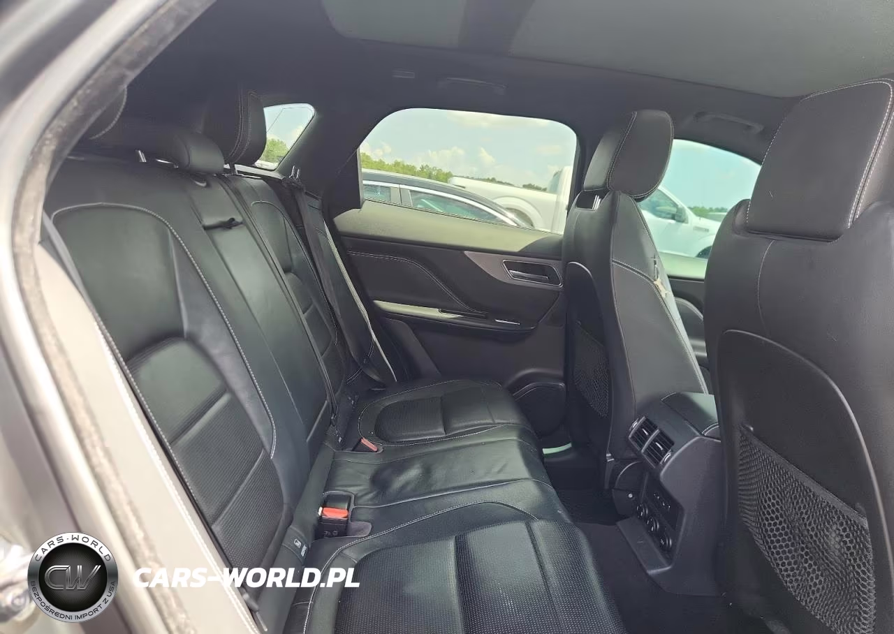 2017 Jaguar F-Pace S VIN:SADCM2BV4HA899266 - 11