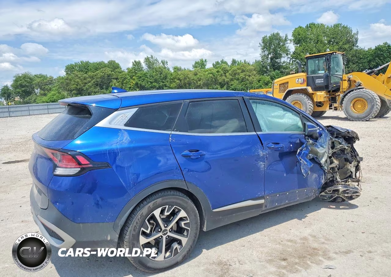 2023 Kia Sportage Ex VIN:5XYK33AF8PG123683 - 3