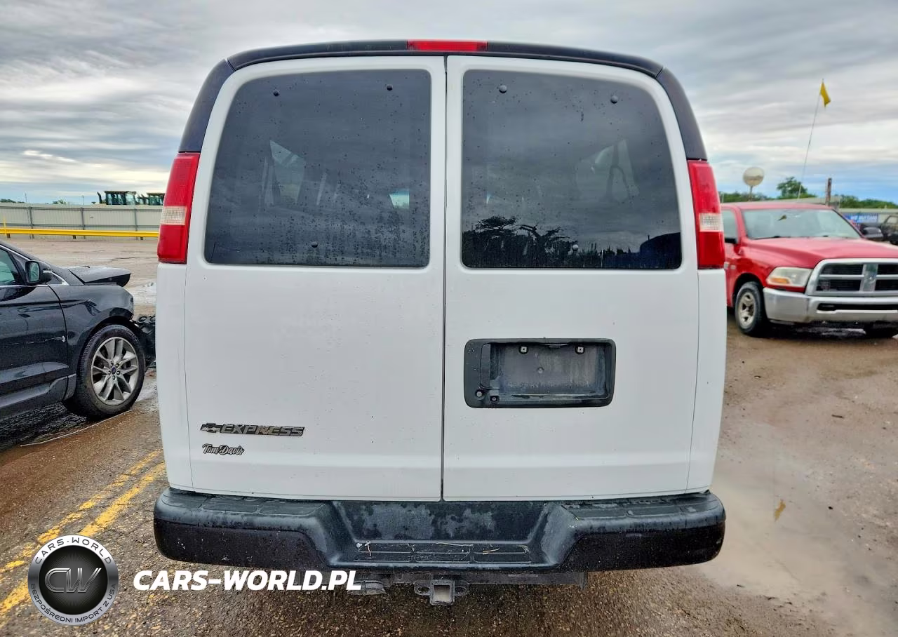 2018 Chevrolet Express G3500 Ls VIN:1GAZGNFG3J1344902 - 6