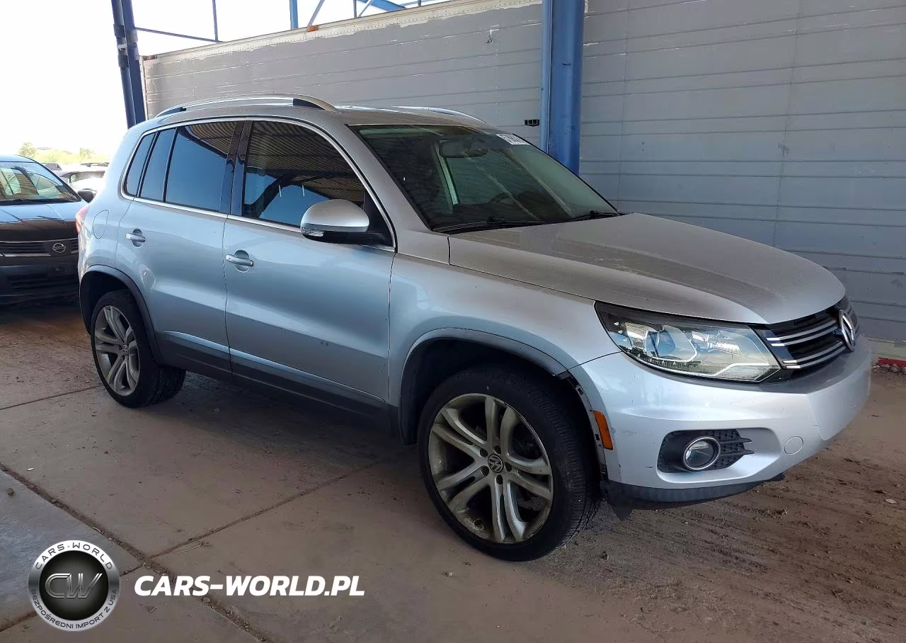 2016 Volkswagen Tiguan S VIN:WVGAV7AX1GW580890 - 4