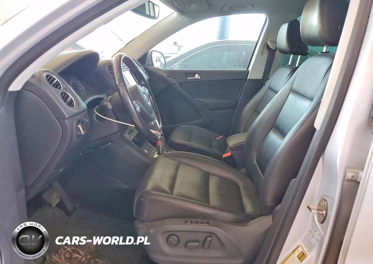 2016 Volkswagen Tiguan S VIN:WVGAV7AX1GW580890 - 7