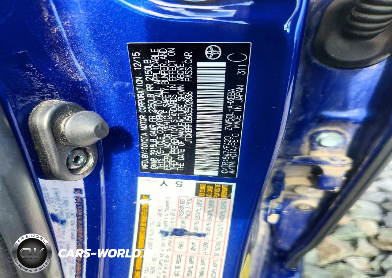 2016 Toyota Prius Two VIN:JTDKBRFU5G3502836 - 12