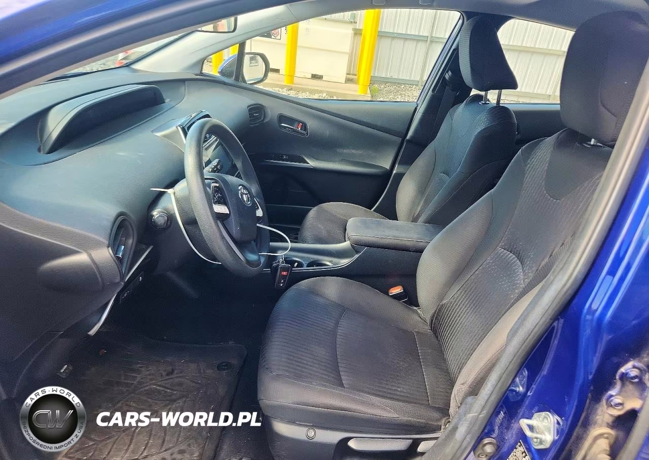 2016 Toyota Prius Two VIN:JTDKBRFU5G3502836 - 7