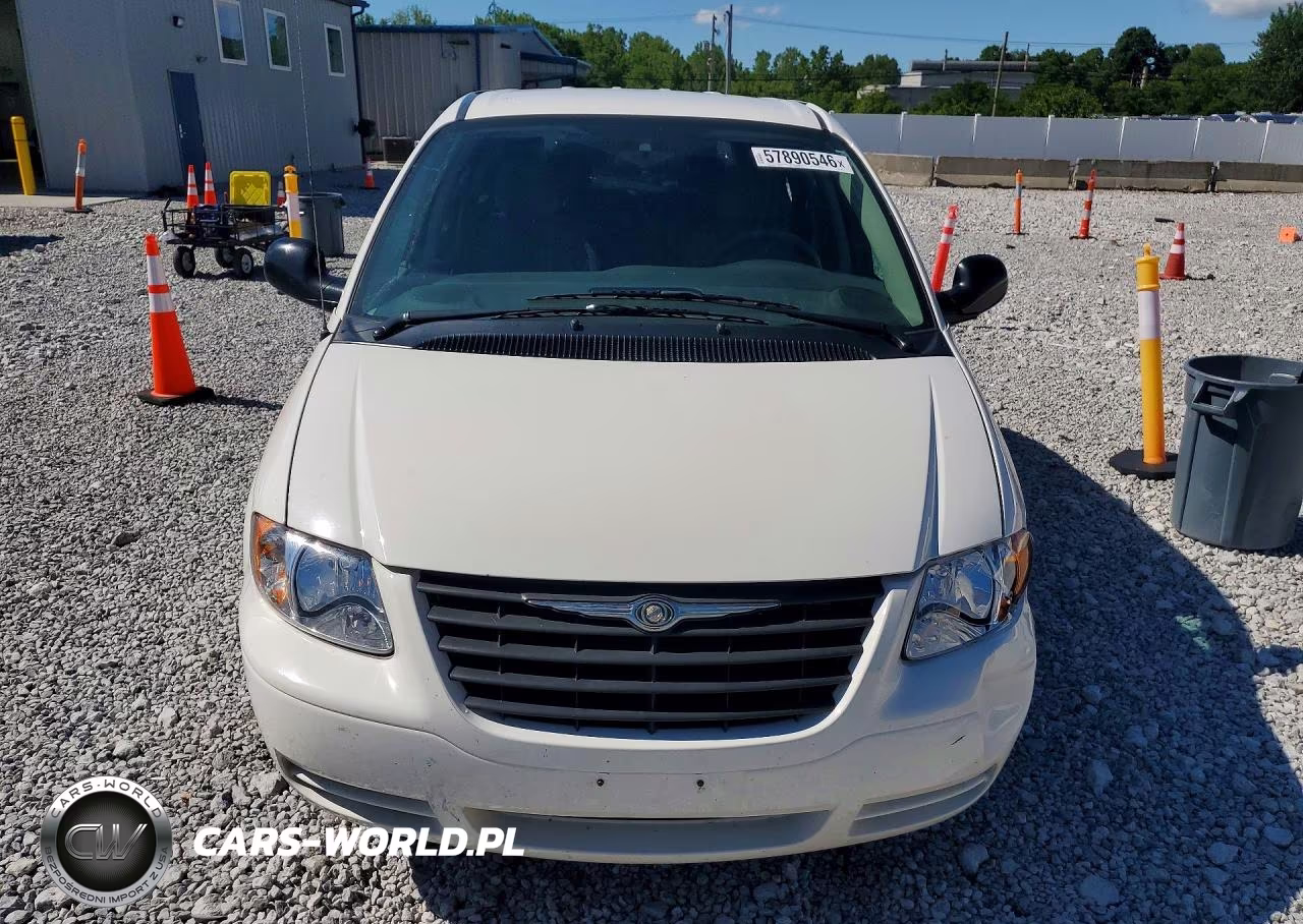 2006 Chrysler Town & Country VIN:1A4GP45RX6B661115 - 5
