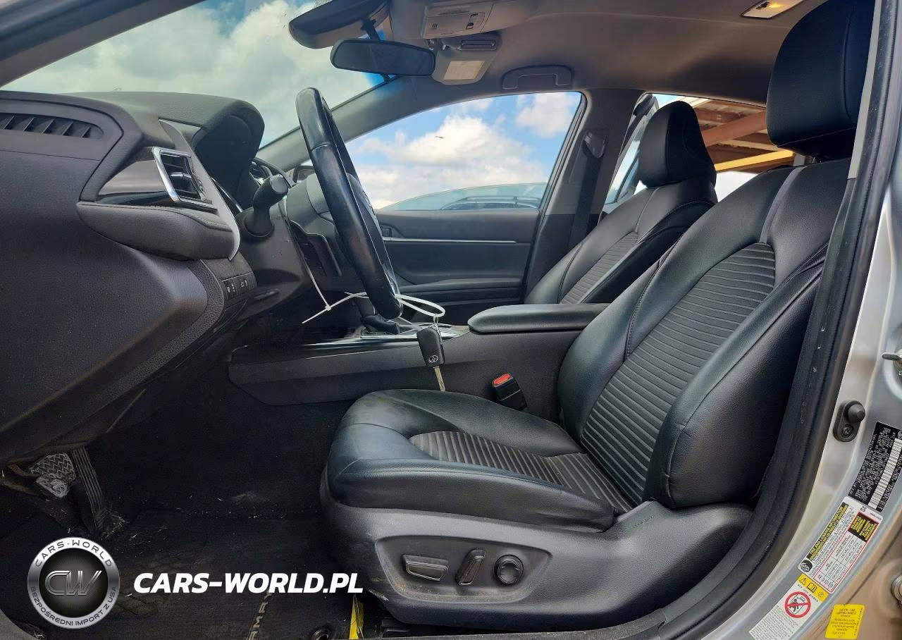 2018 Toyota Camry Se VIN:4T1B11HK1JU118632 - 7