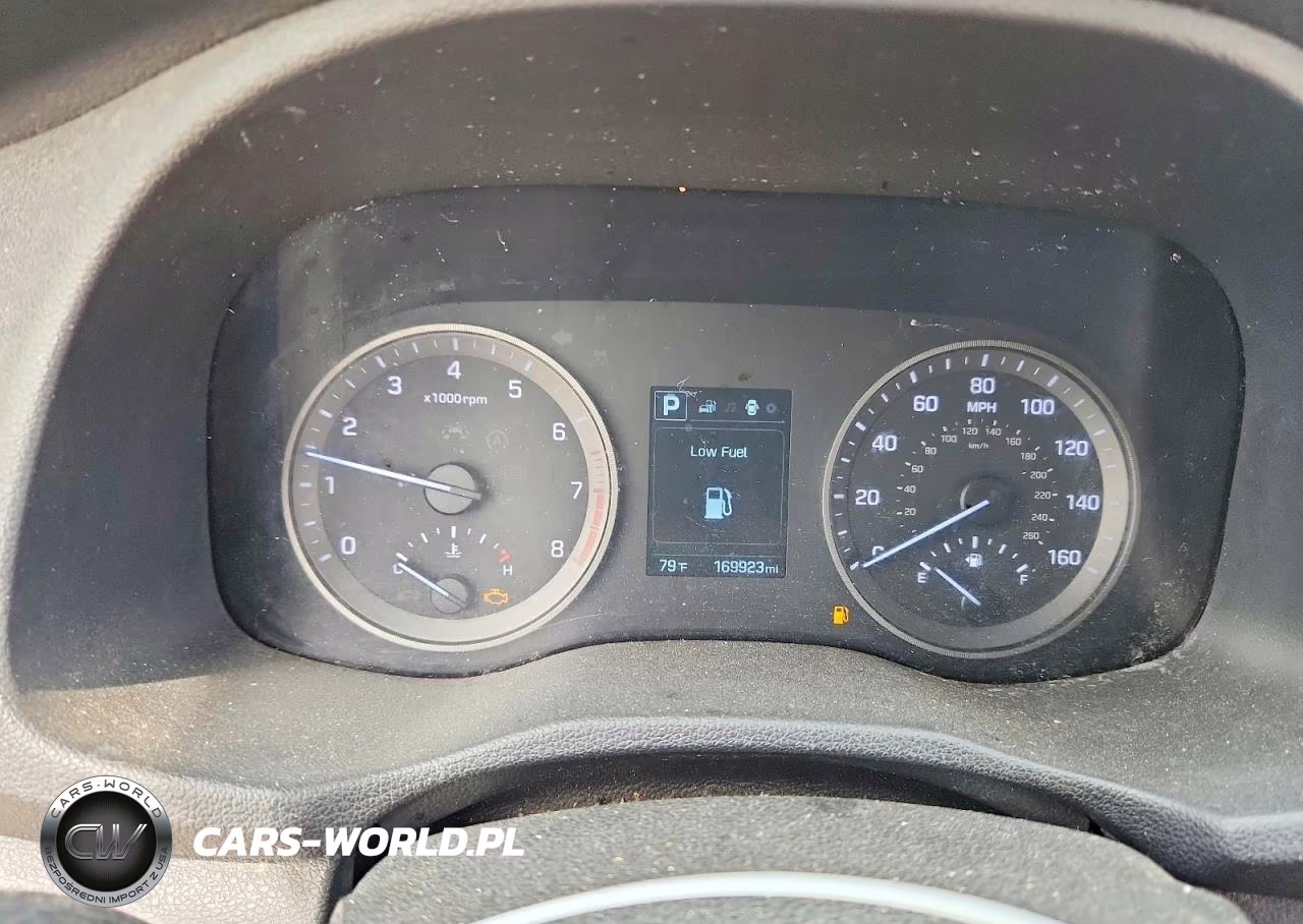2016 Hyundai Tucson Se VIN:KM8J33A41GU207848 - 9