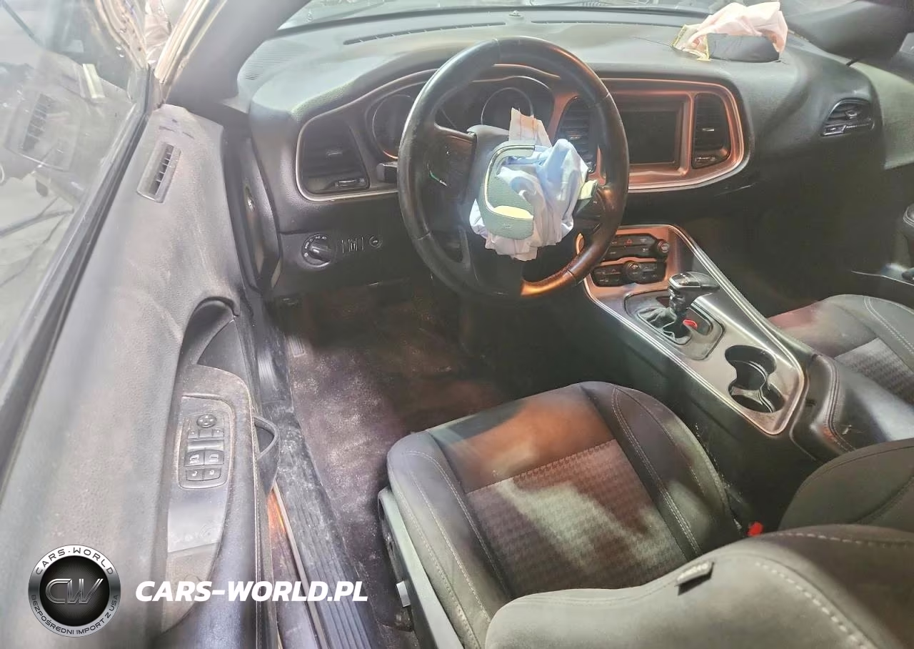 2019 Dodge Challenger Sxt VIN:2C3CDZAG3KH525302 - 8