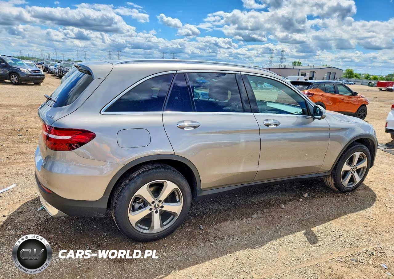 2019 Mercedes-Benz Glc 300 4Matic VIN:WDC0G4KB3KV193570 - 3