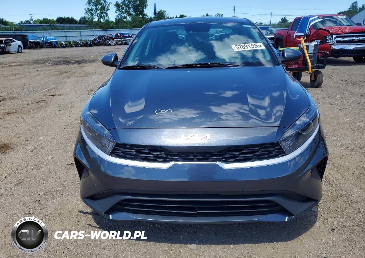 2024 Kia Forte Lxs VIN:3KPF24ADXRE724408 - 5