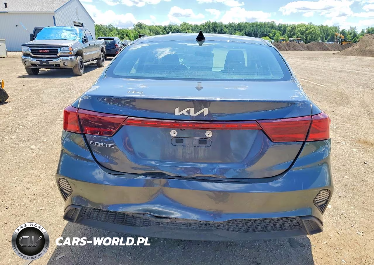 2024 Kia Forte Lxs VIN:3KPF24ADXRE724408 - 6