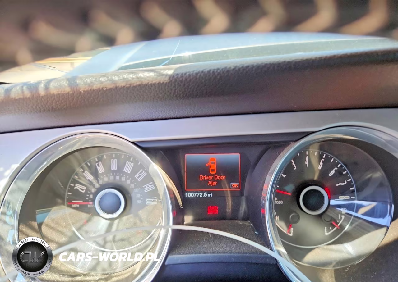 2014 Ford Mustang VIN:1ZVBP8AM0E5205197 - 9