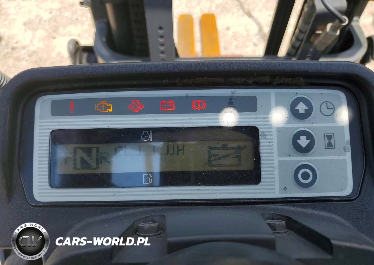 2014 Nissan Forklift VIN:CP1F29W4804 - 8