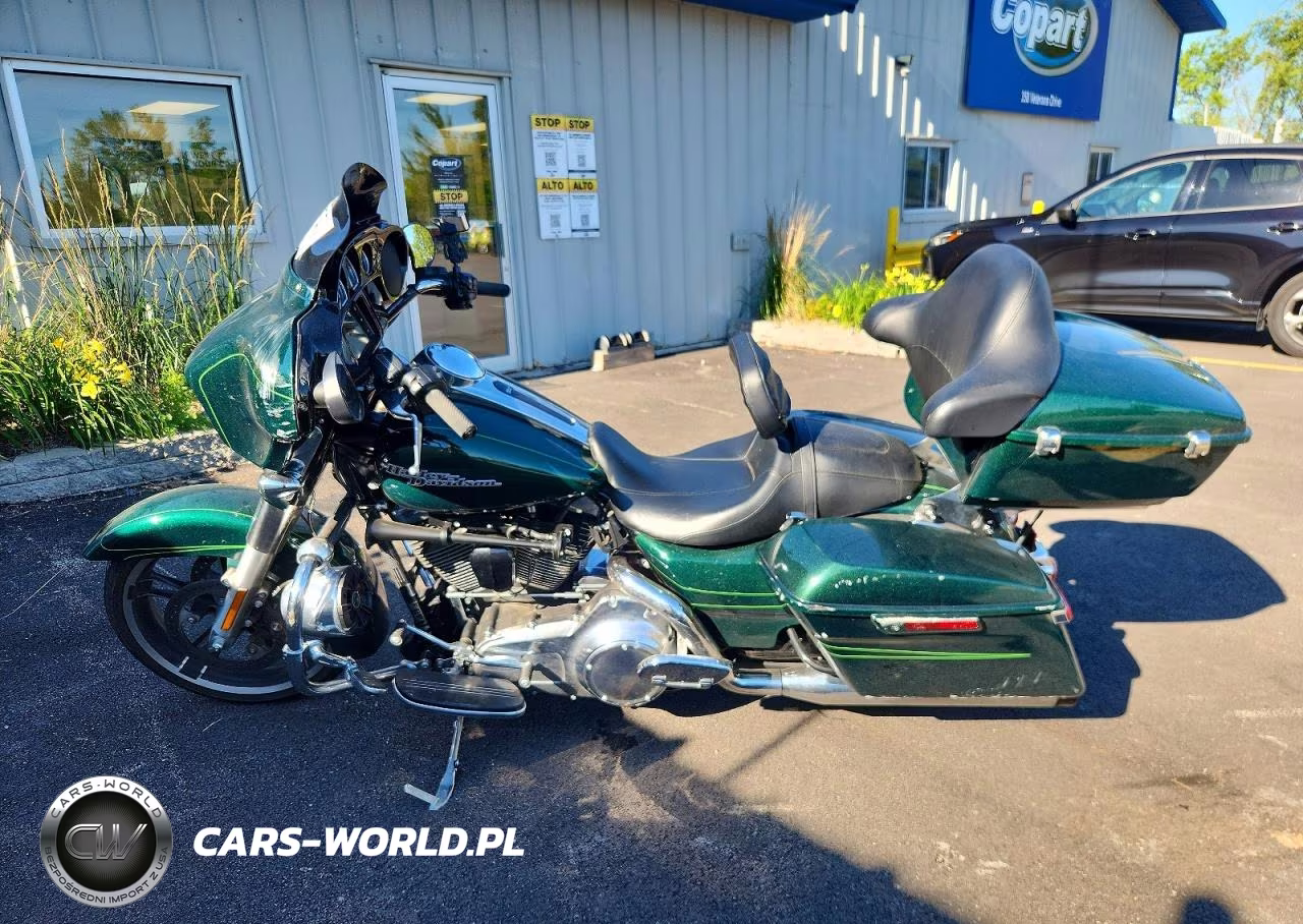 2016 Harley-Davidson Flhxs Street Glide Special VIN:1HD1KRM12GB645851 - 3