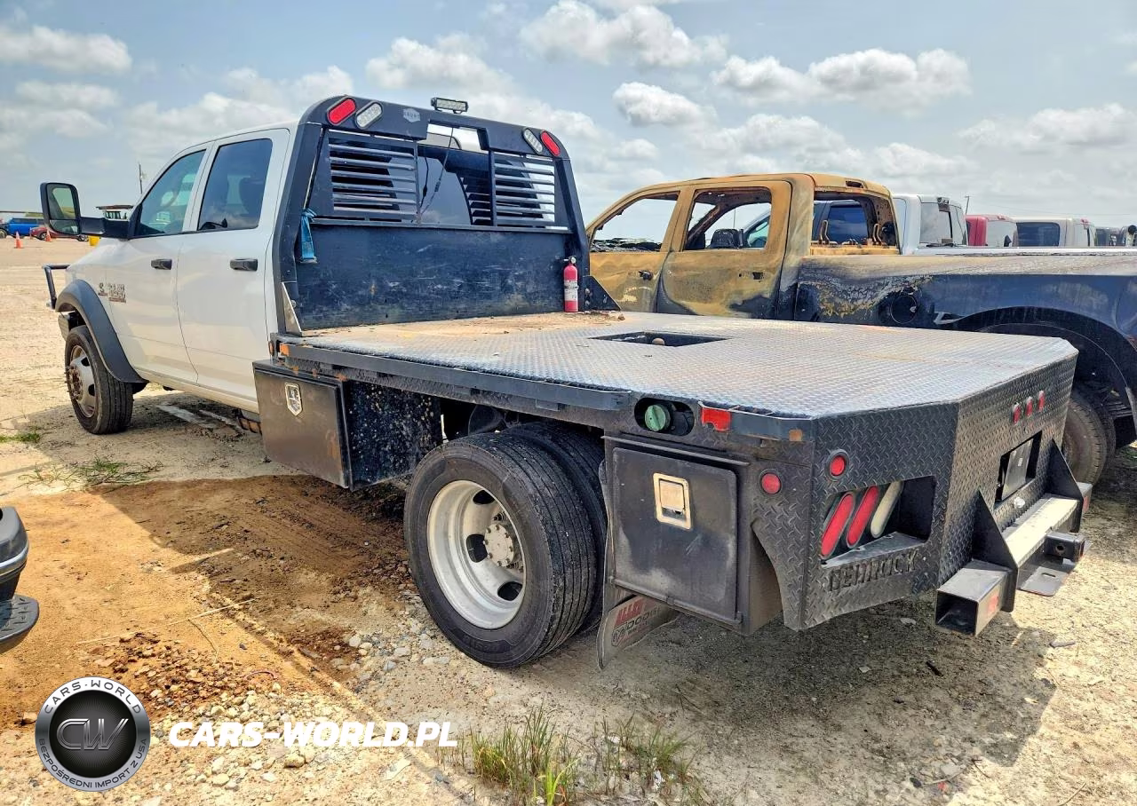 2018 Ram 4500 VIN:3C7WRLEL2JG304581 - 2