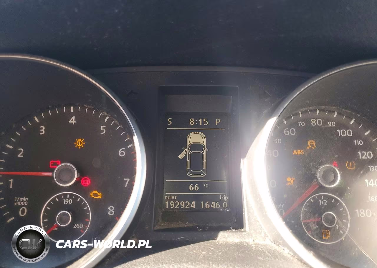 2010 Volkswagen Gti VIN:WVWHD7AJ3AW208671 - 9