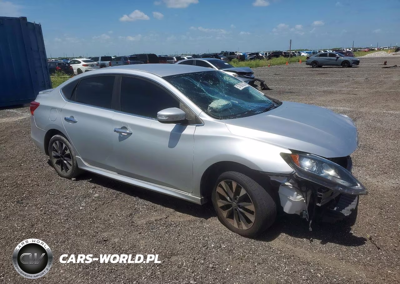 2017 Nissan Sentra Sr VIN:3N1AB7AP2HY408720 - 4