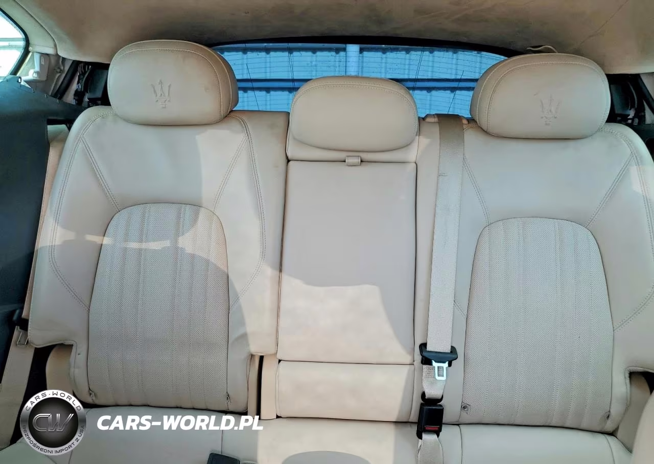 2019 MASERATI LEVANTE LUXURY VIN:ZN661XUL7KX318713 - 10