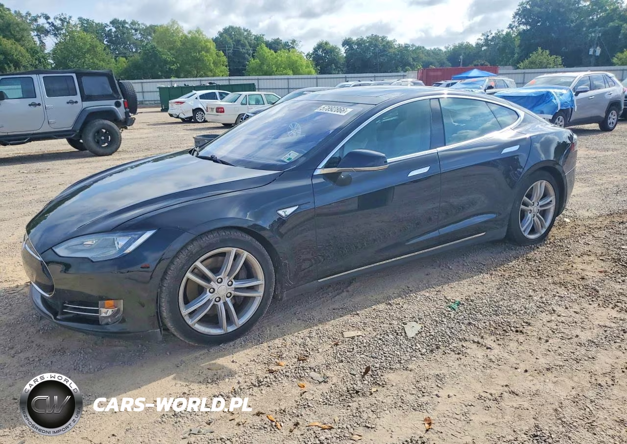 2015 Tesla Model S