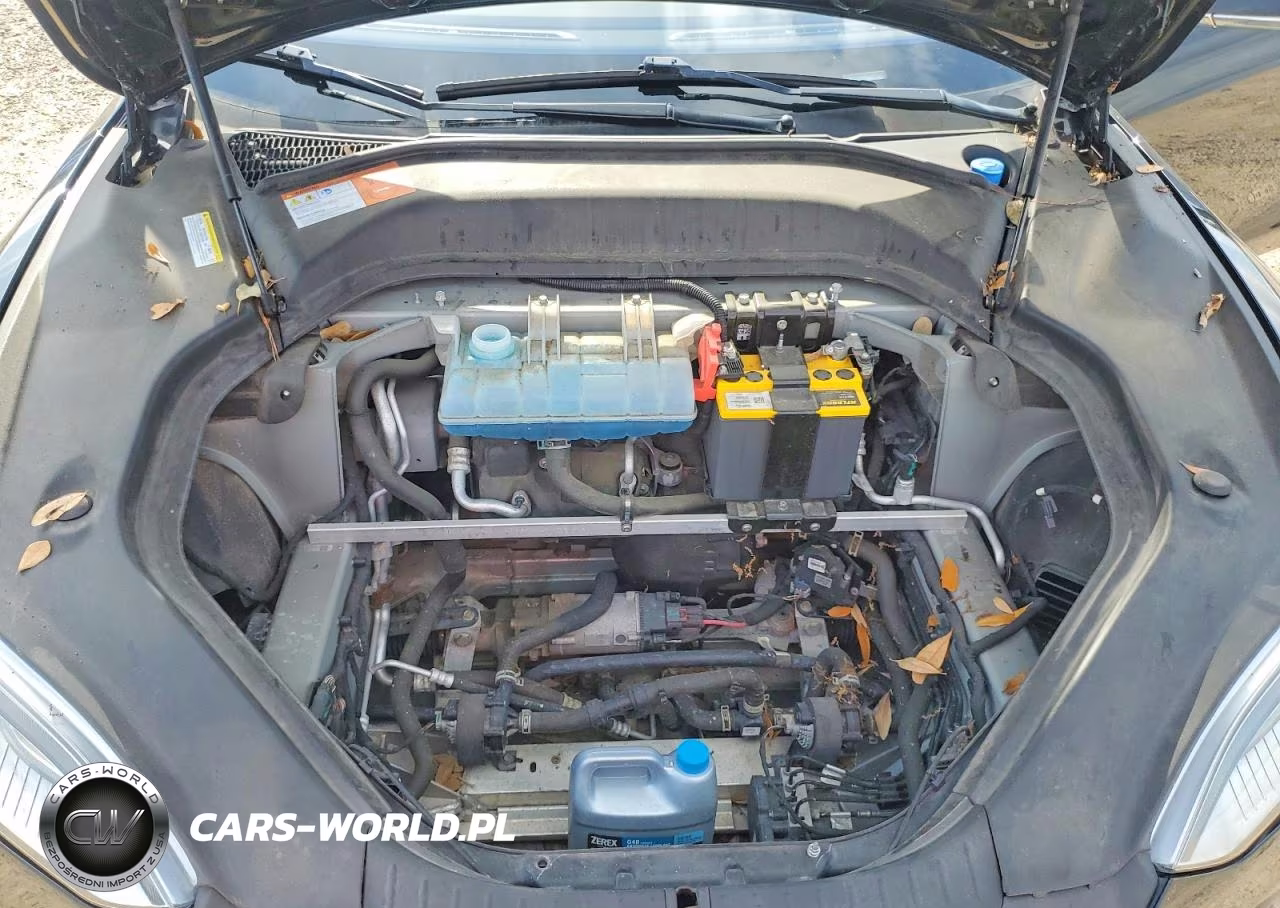 2015 Tesla Model S VIN:5YJSA1E2XFF112806 - 11