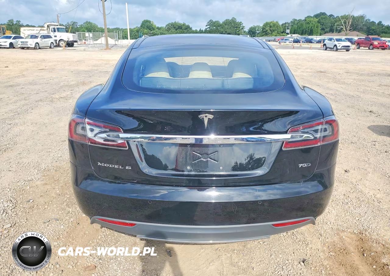 2015 Tesla Model S VIN:5YJSA1E2XFF112806 - 6
