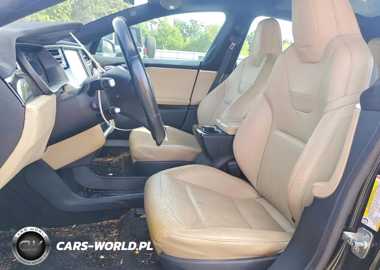 2015 Tesla Model S VIN:5YJSA1E2XFF112806 - 7