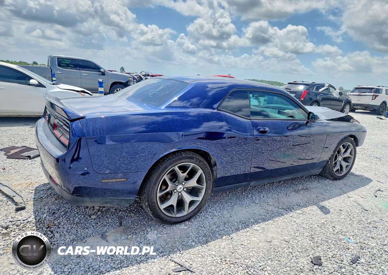 2017 Dodge Challenger Sxt VIN:2C3CDZAG1HH573342 - 3