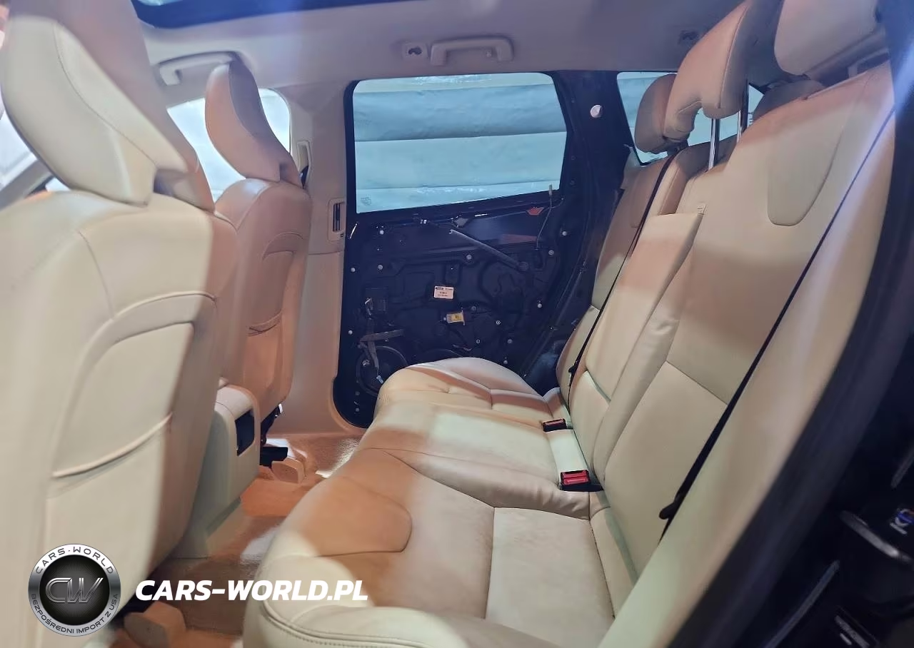 2016 Volvo Xc60 T5 Premier VIN:YV4612RK4G2808063 - 11