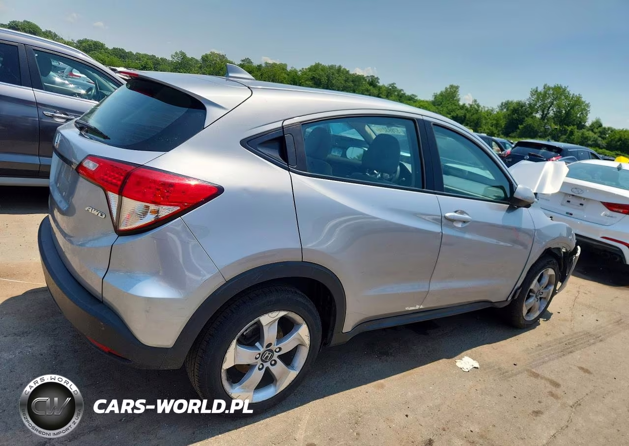 2020 Honda Hr-V Lx VIN:3CZRU6H38LM721837 - 3