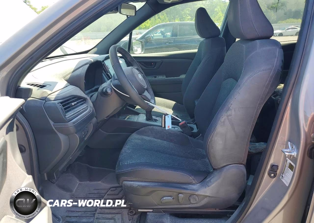 2025 Subaru Forester Premium VIN:JF2SLDDC3SH592026 - 7