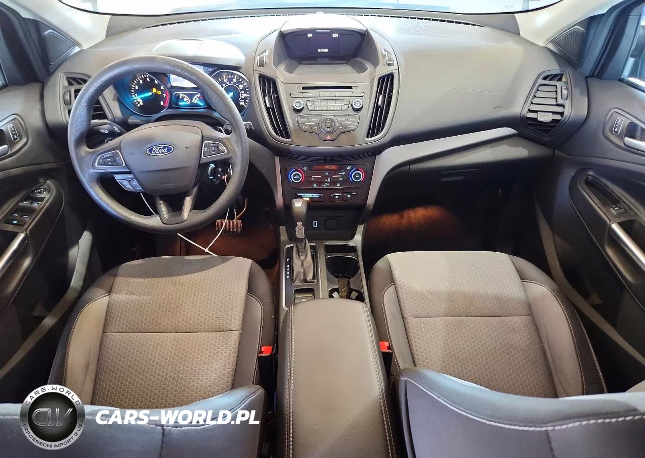 2017 Ford Escape Se VIN:1FMCU0GD3HUC74383 - 8