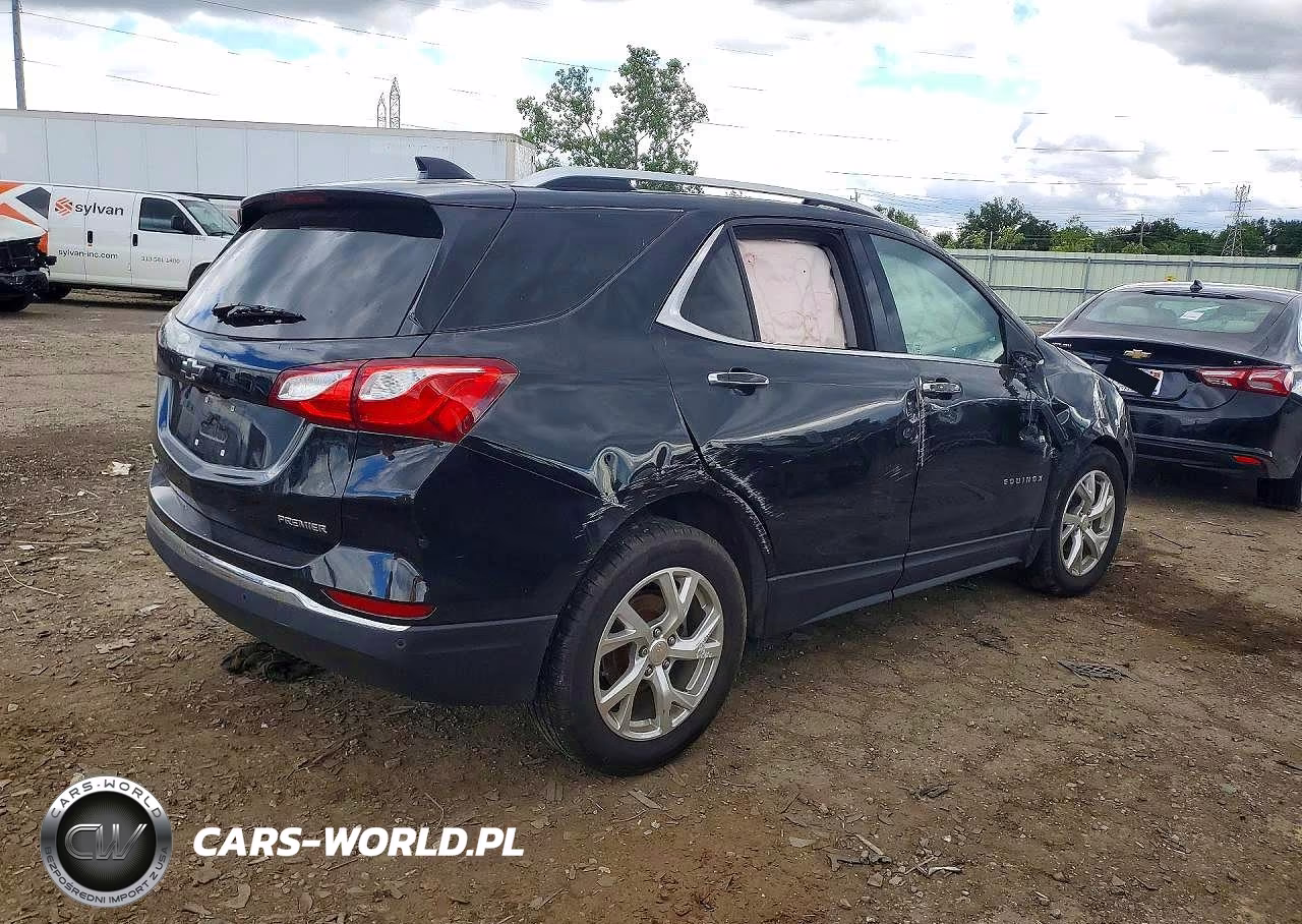 2020 Chevrolet Equinox Premier VIN:2GNAXNEV3L6109749 - 3