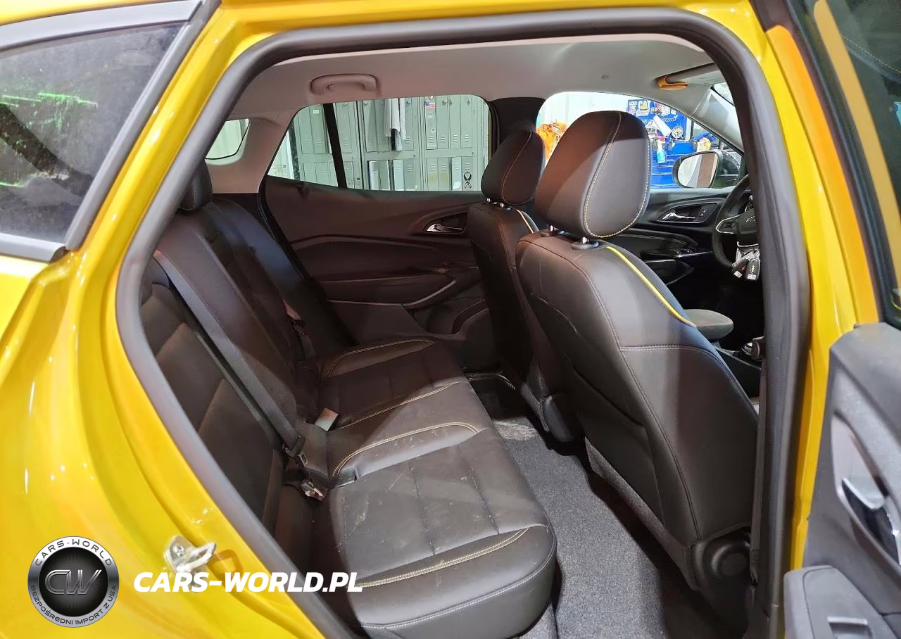 2025 Chevrolet Trax Activ VIN:KL77LKEPXSC143639 - 11