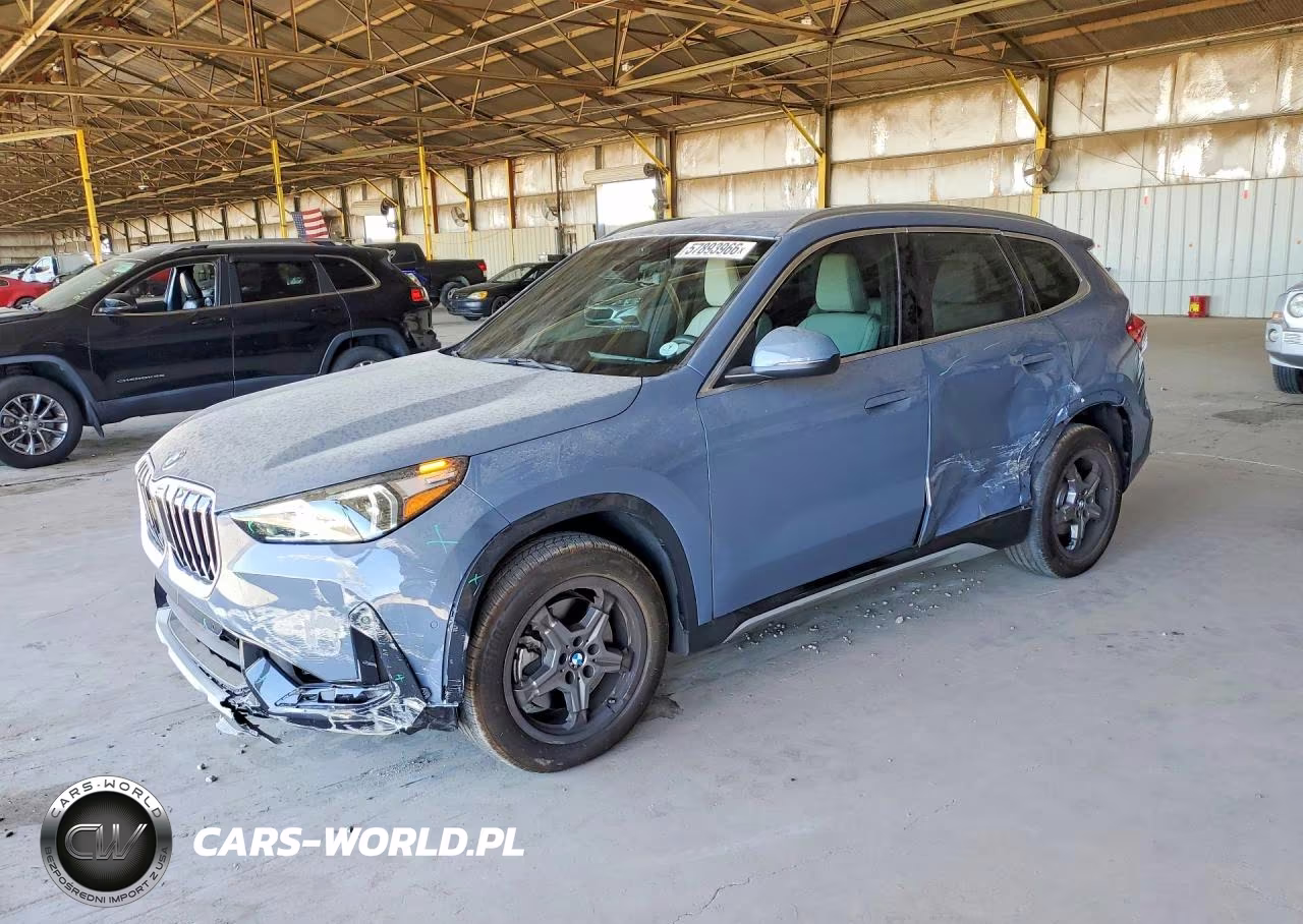 2025 BMW X1 xDrive28I – zdjęcie 1 z 13
