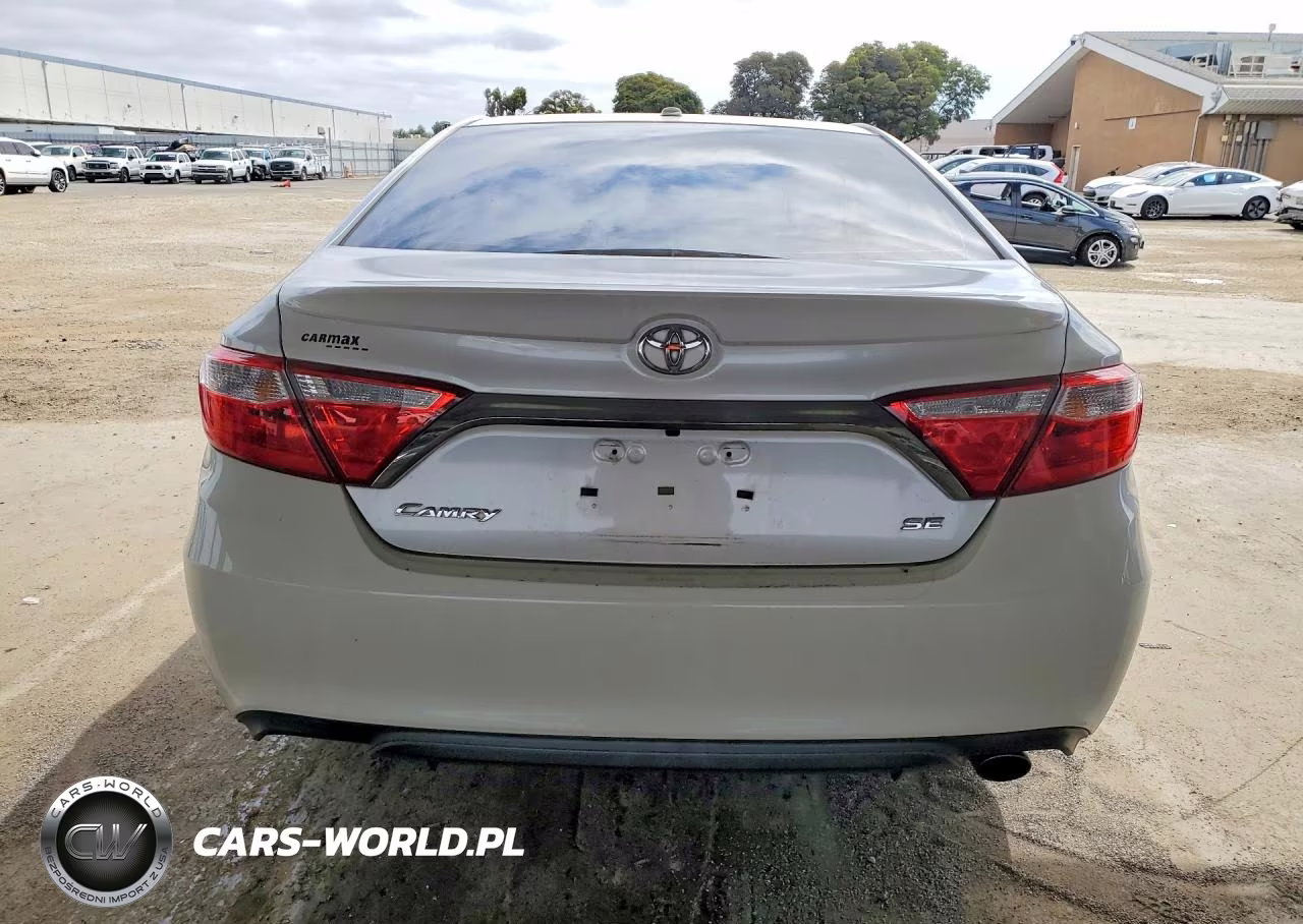 2015 Toyota Camry Se VIN:4T1BF1FK3FU075939 - 6