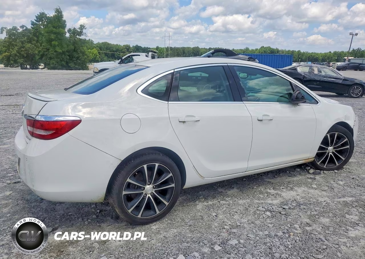 2017 Buick Verano Sport Touring VIN:1G4PR5SK3H4118558 - 3