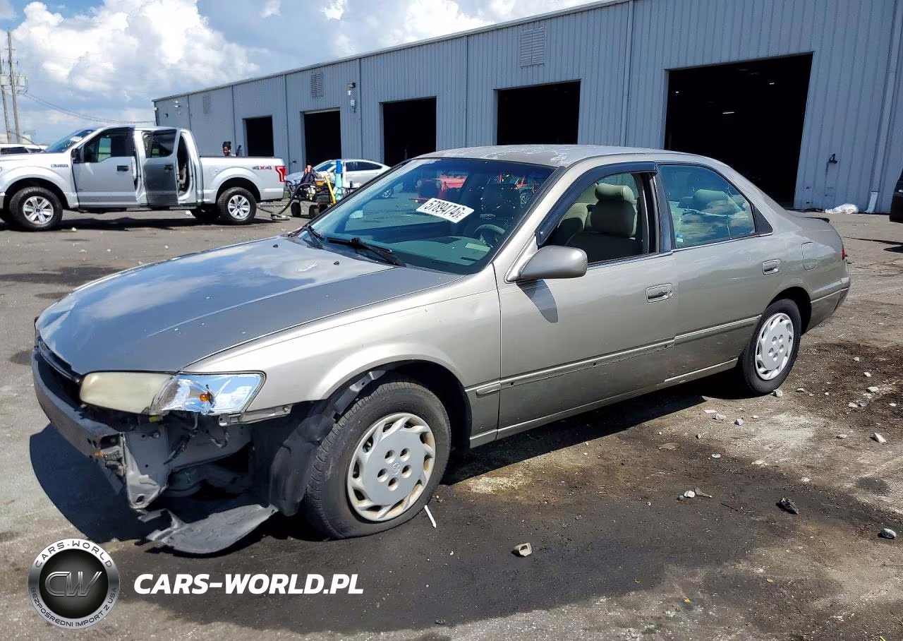 1999 Toyota Camry Le