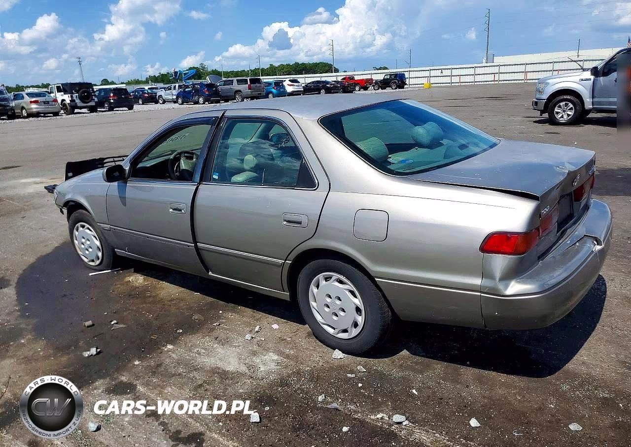 1999 Toyota Camry Le VIN:JT2BG22K2X0296737 - 2