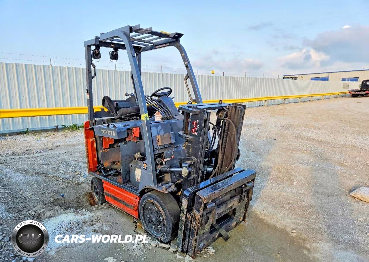 2017 Toyota 8Fbchu20 Forklift