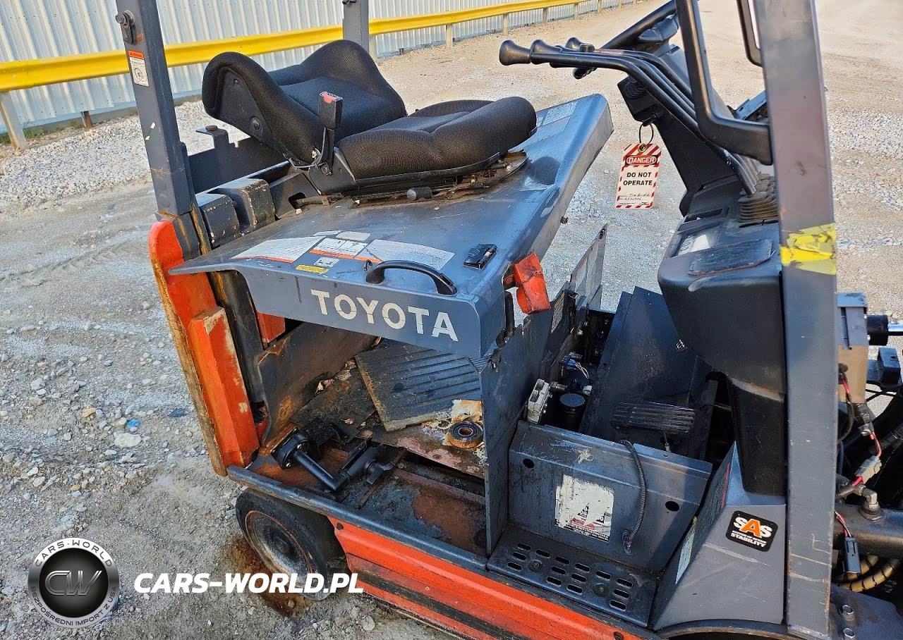 2017 Toyota 8Fbchu20 Forklift VIN:73951 - 9
