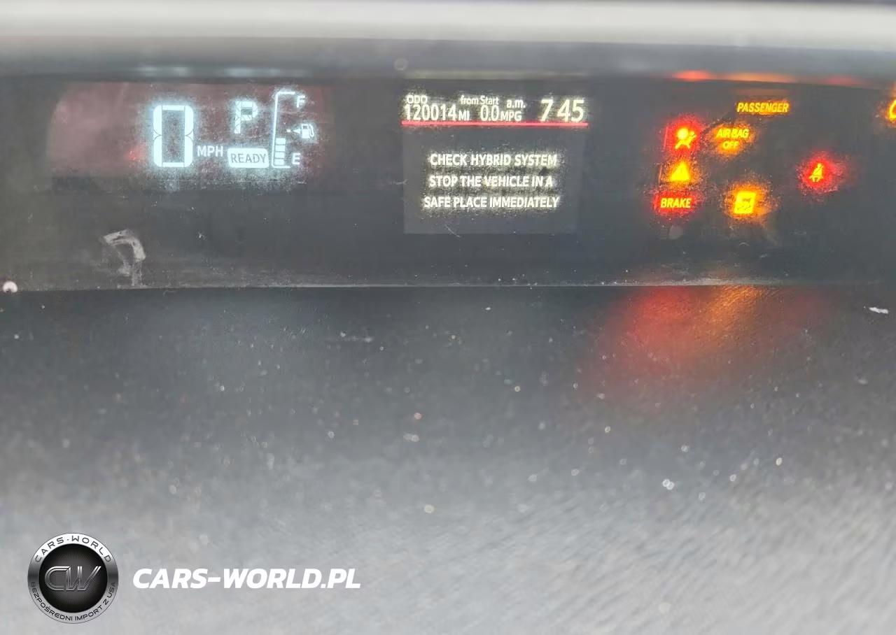 2015 Toyota Prius C Two VIN:JTDKDTB38F1586309 - 9