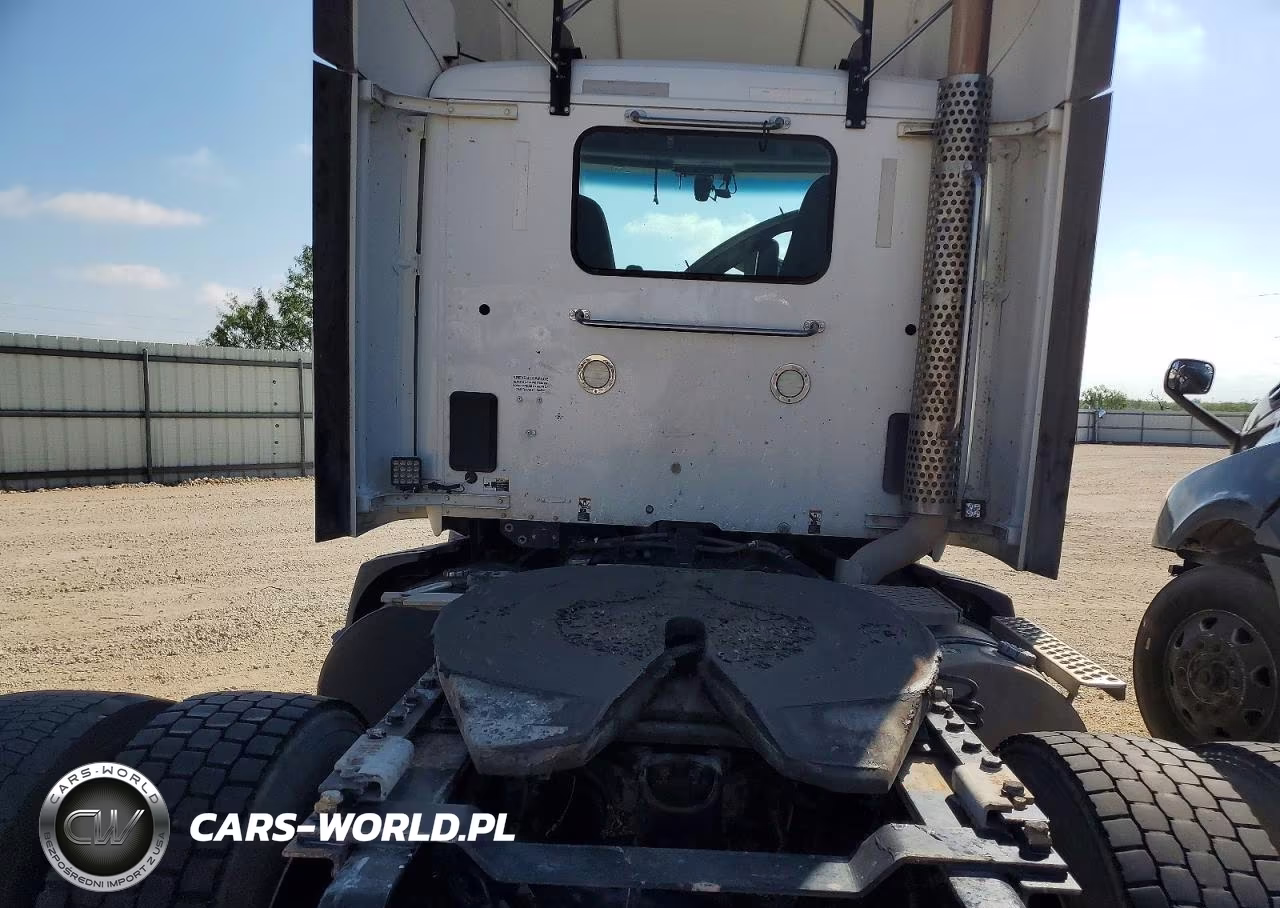 2020 Kenworth Construction T680 VIN:1XKYA48X5LJ393473 - 6