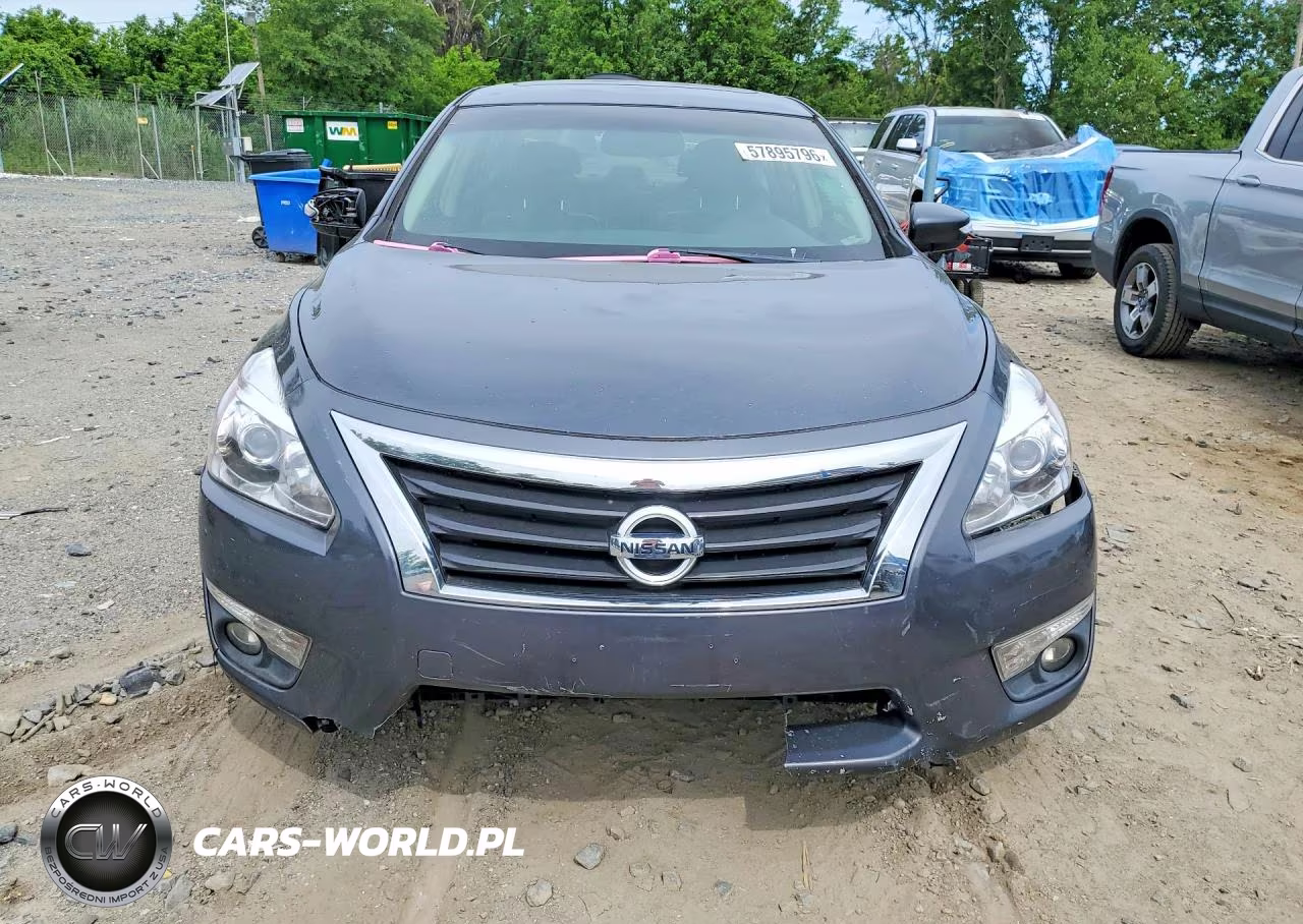 2013 Nissan Altima 2.5 VIN:1N4AL3AP7DN425366 - 5