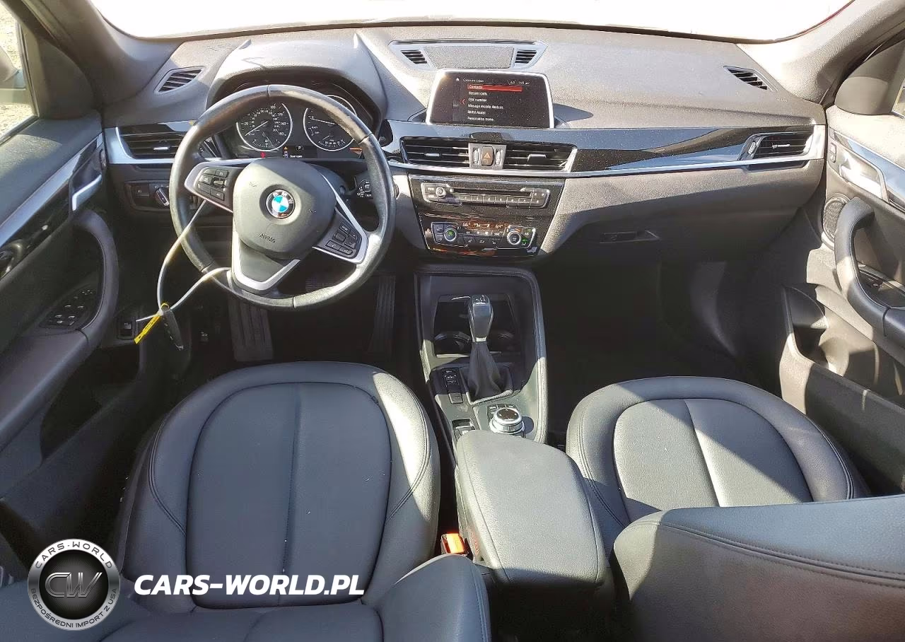 2018 BMW X1 Sdrive28I VIN:WBXHU7C38J5H45062 - 8