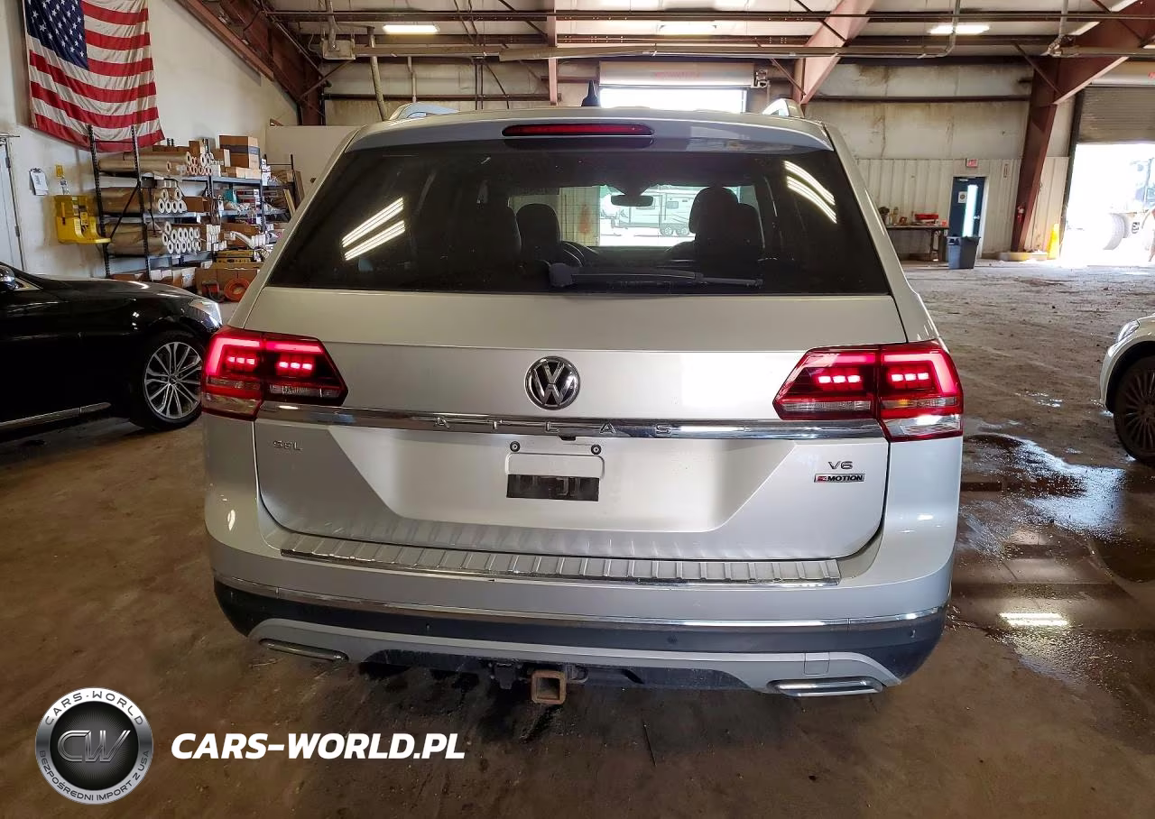 2019 Volkswagen Atlas Sel Premium VIN:1V2NR2CA7KC561002 - 6