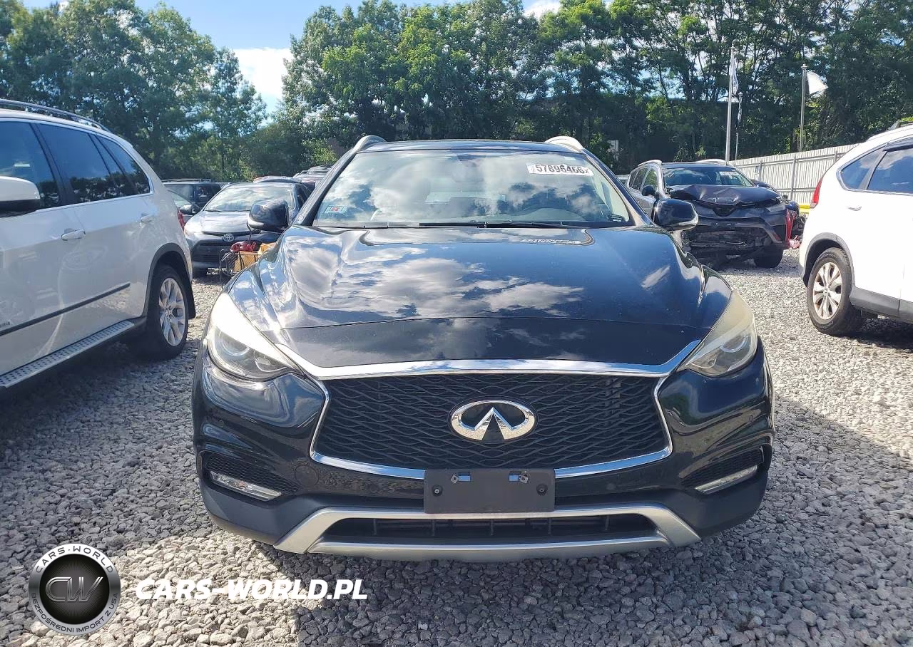 2017 Infiniti Qx30 Premium VIN:SJKCH5CR5HA022592 - 5