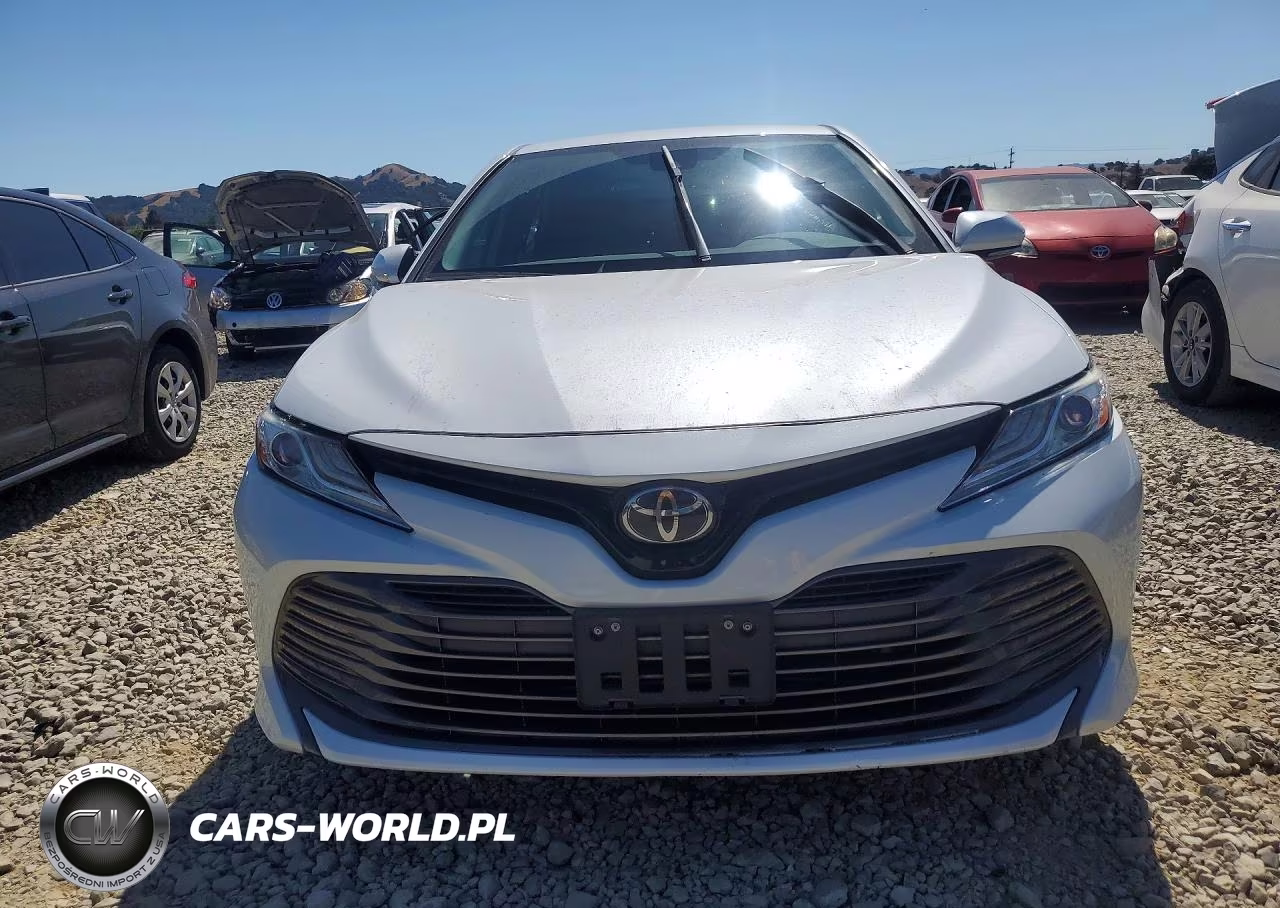 2020 Toyota Camry Xle VIN:4T1F11AK6LU897993 - 5