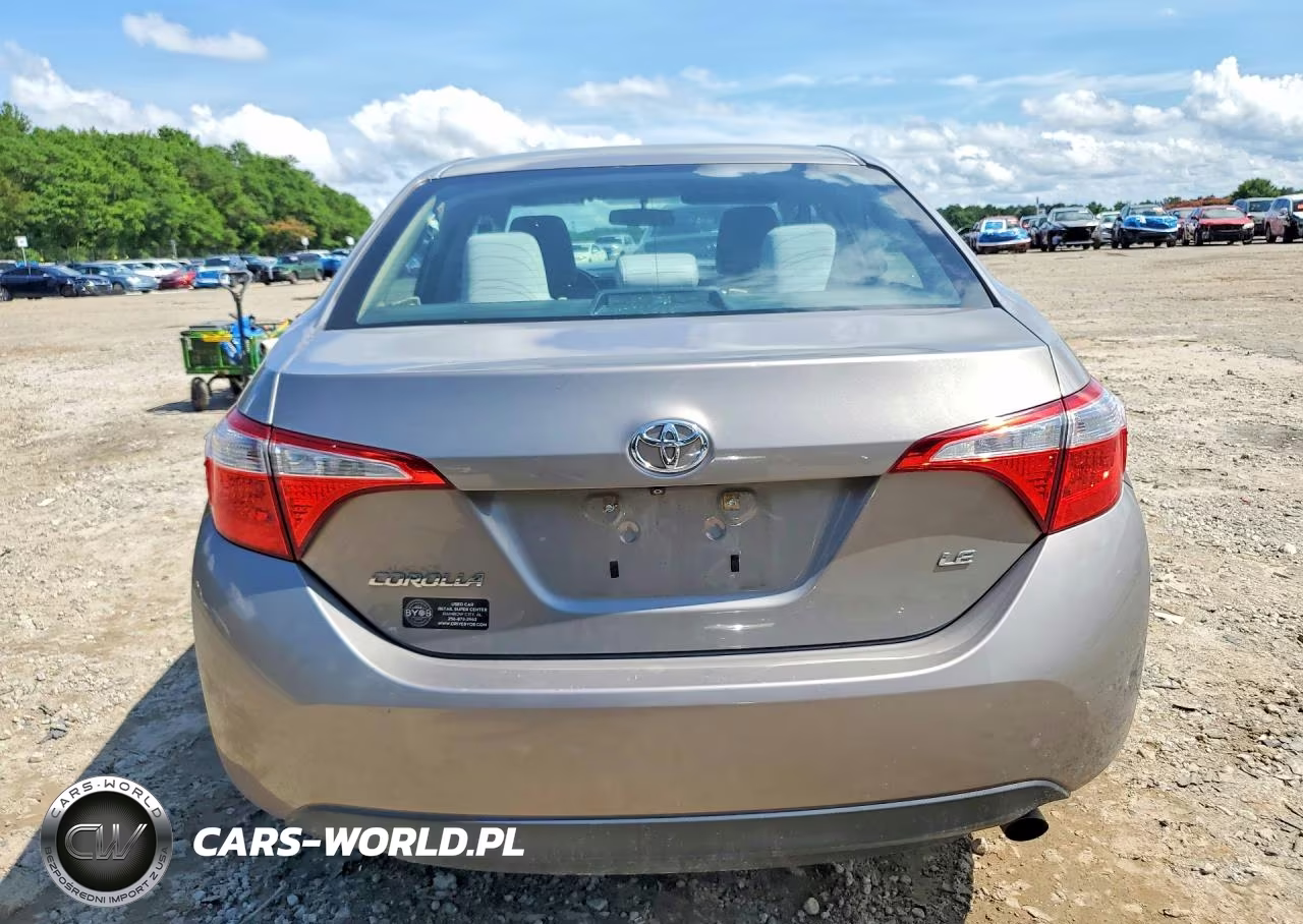 2015 Toyota Corolla Le VIN:2T1BURHEXFC350994 - 6