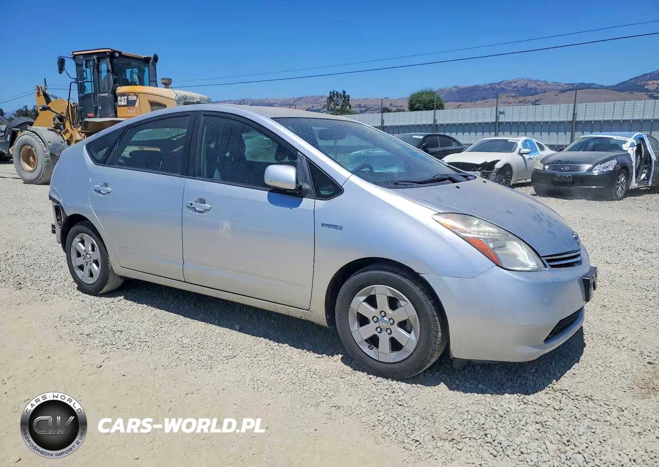 2008 Toyota Prius Base VIN:JTDKB20U583361736 - 4